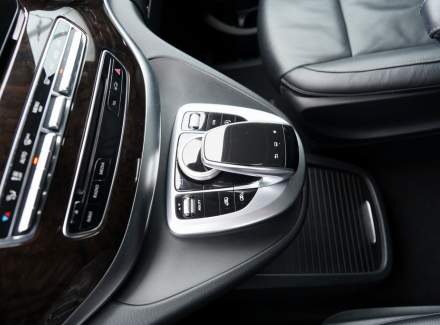 Mercedes-Benz - V-class