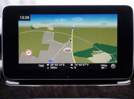 Mercedes-Benz - V-class