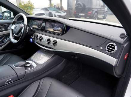 Mercedes-Benz - S-class