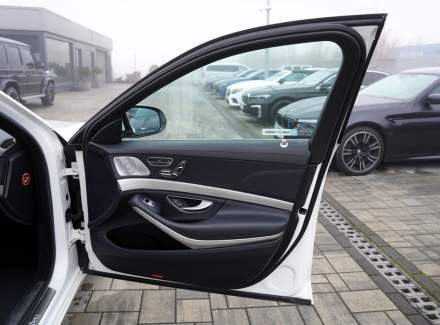 Mercedes-Benz - S-class