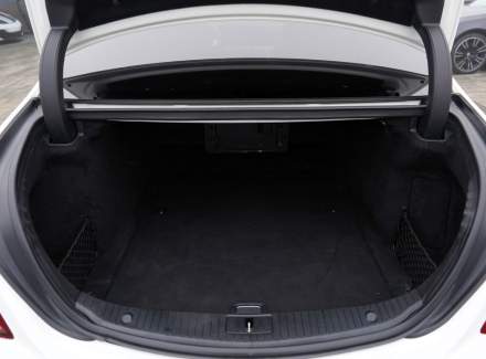 Mercedes-Benz - S-class