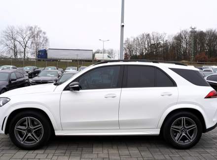 Mercedes-Benz - GLE