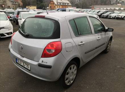 Renault - Clio