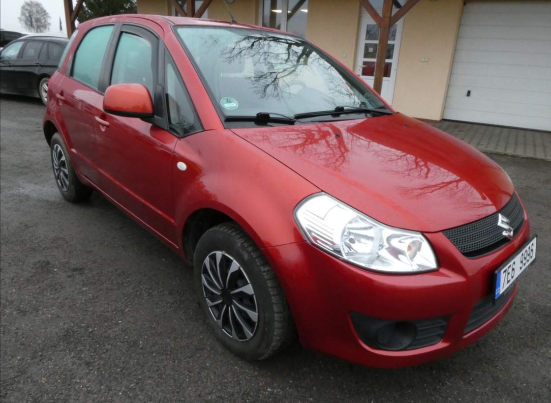 Suzuki - SX4