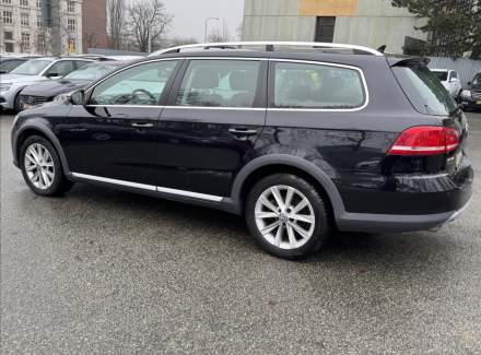 Volkswagen - Passat