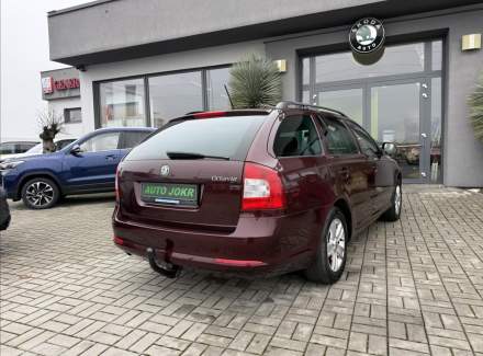Škoda - Octavia