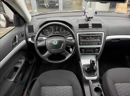 Škoda - Octavia