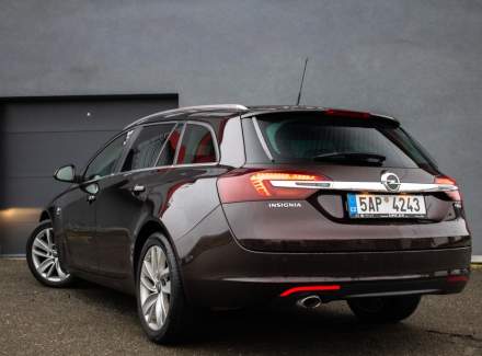 Opel - Insignia