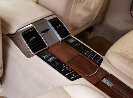 Porsche - Panamera