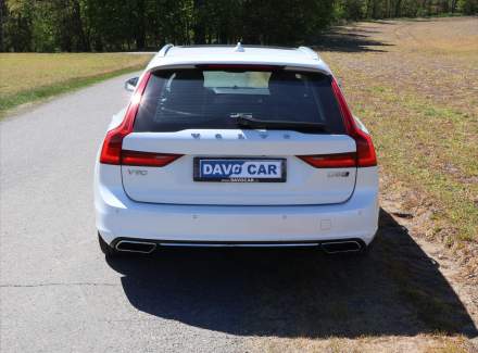 Volvo - V90