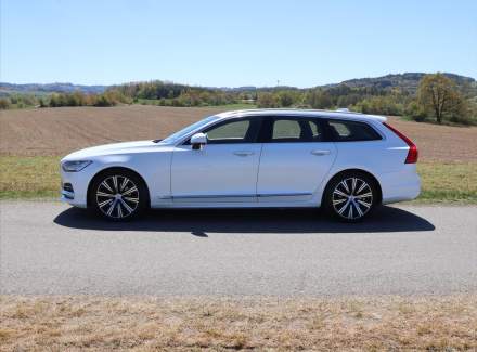 Volvo - V90