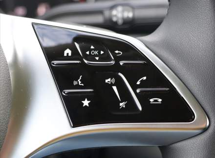 Mercedes-Benz - Vito