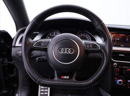 Audi - S5