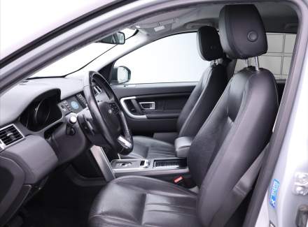 Land Rover - Discovery Sport