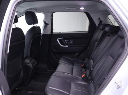 Land Rover - Discovery Sport