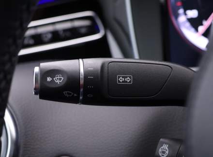 Mercedes-Benz - S-class