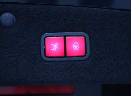 Mercedes-Benz - S-class