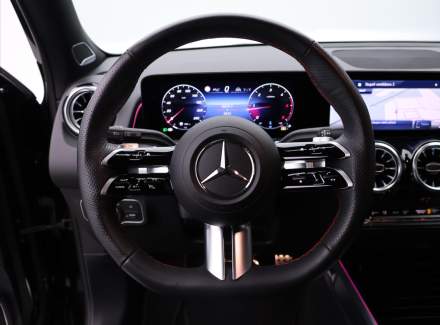Mercedes-Benz - GLB