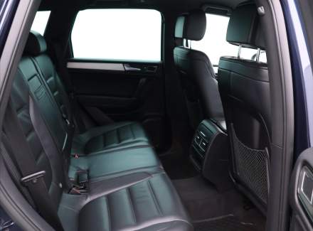 Volkswagen - Touareg