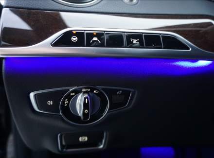 Mercedes-Benz - S-class