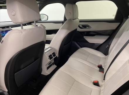 Land Rover - Range Rover Velar