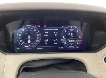 Land Rover - Range Rover Velar