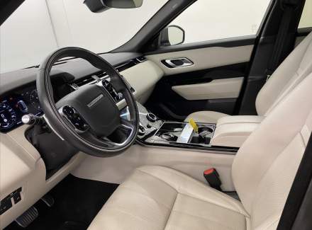 Land Rover - Range Rover Velar