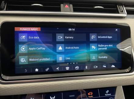 Land Rover - Range Rover Velar