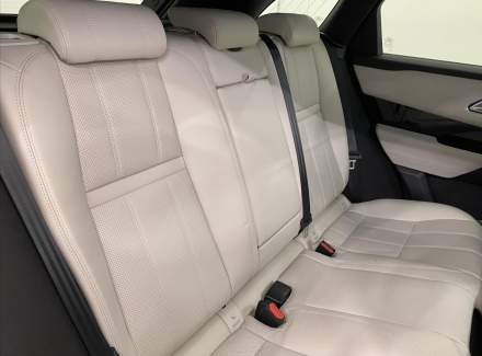 Land Rover - Range Rover Velar