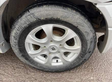 Suzuki - Grand Vitara