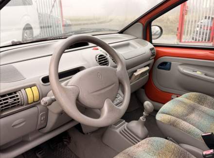 Renault - Twingo