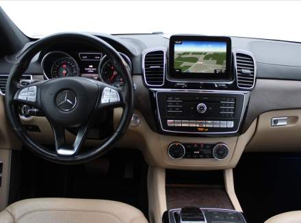 Mercedes-Benz - GLE