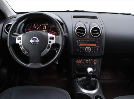 Nissan - Qashqai