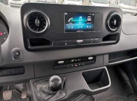 Mercedes-Benz - Sprinter