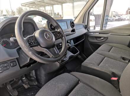 Mercedes-Benz - Sprinter