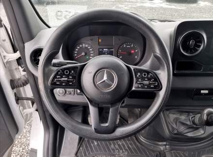 Mercedes-Benz - Sprinter