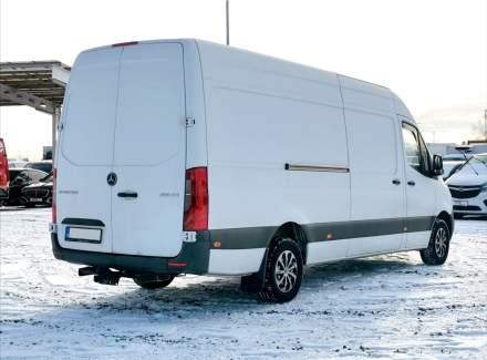 Mercedes-Benz - Sprinter