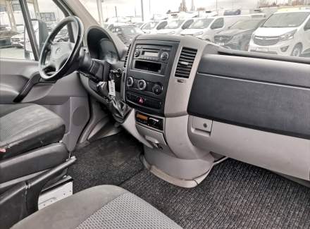Mercedes-Benz - Sprinter