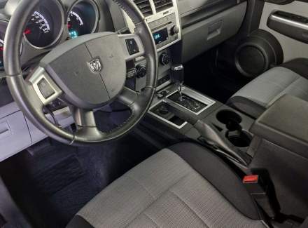 Dodge - Nitro