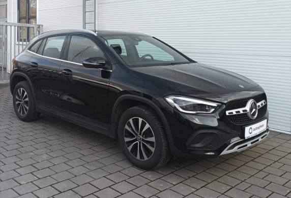 Mercedes-Benz - GLA