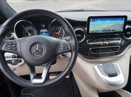 Mercedes-Benz - V-class