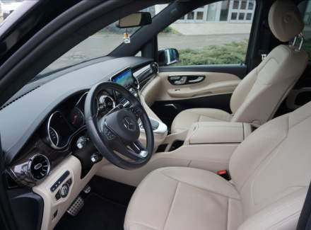 Mercedes-Benz - V-class