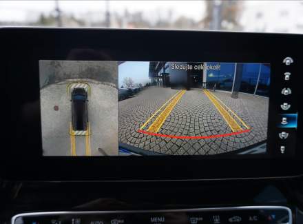 Mercedes-Benz - V-class