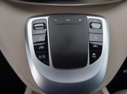 Mercedes-Benz - V-class