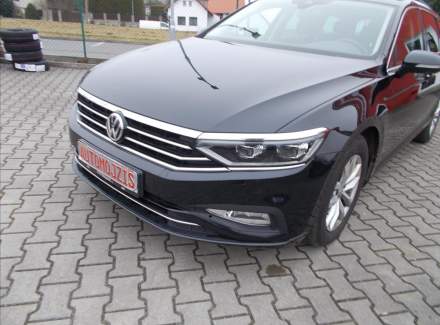 Volkswagen - Passat