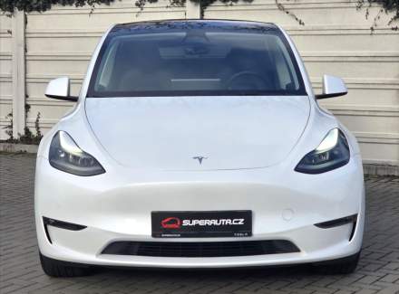 Tesla - Model Y