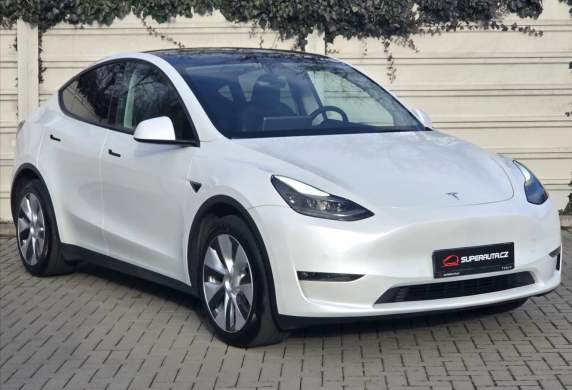 Tesla - Model Y