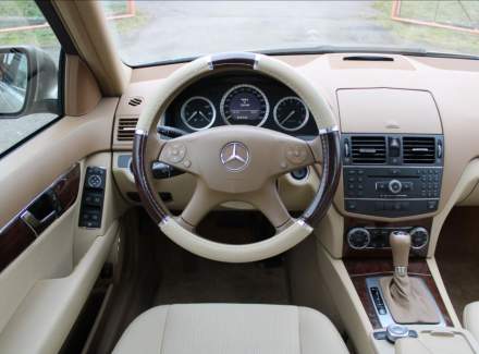 Mercedes-Benz - C-class