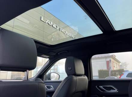 Land Rover - Range Rover Velar