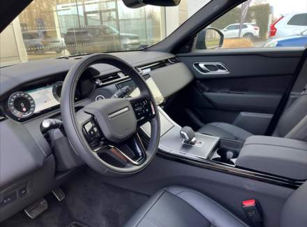 Land Rover - Range Rover Velar